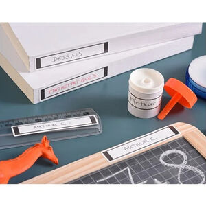 24 étiquettes plastifiées pour le matériel scolaire 