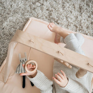 Arche d’éveil Naho avec jouets en bois 