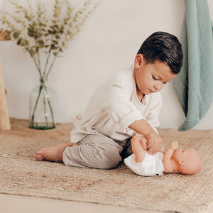 4 couches pour poupons 