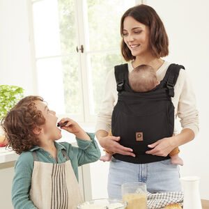 Porte-bébé physiologique préformé évolutif  