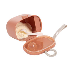 Boîte doseuse nomade pour lait en poudre terracotta 